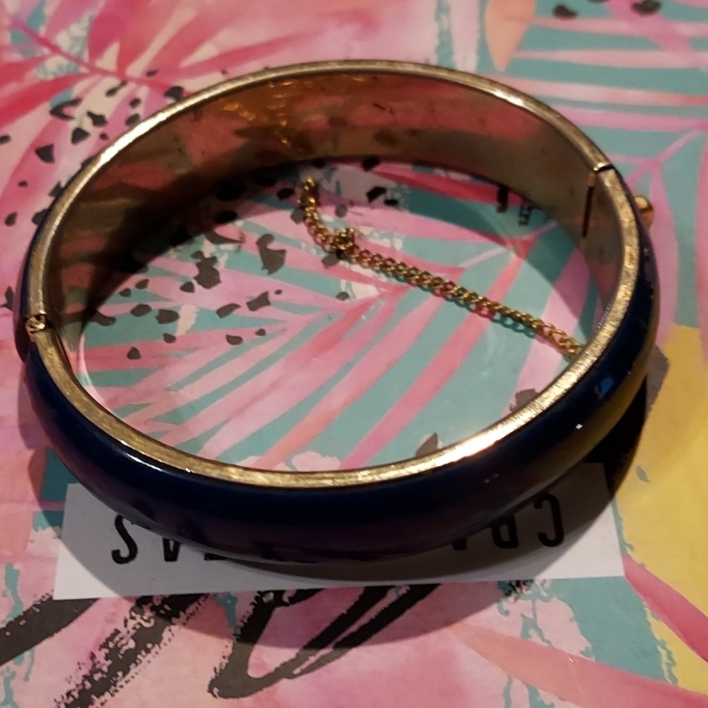 Vintage cuff